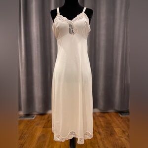 Vintage ivory cream slip dress nightgown